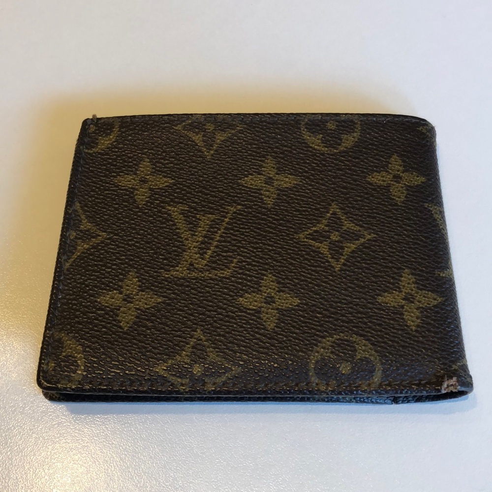Vintage authentic LV monogram wallet